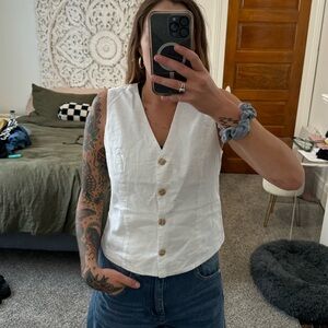 White soft cotton mix vest